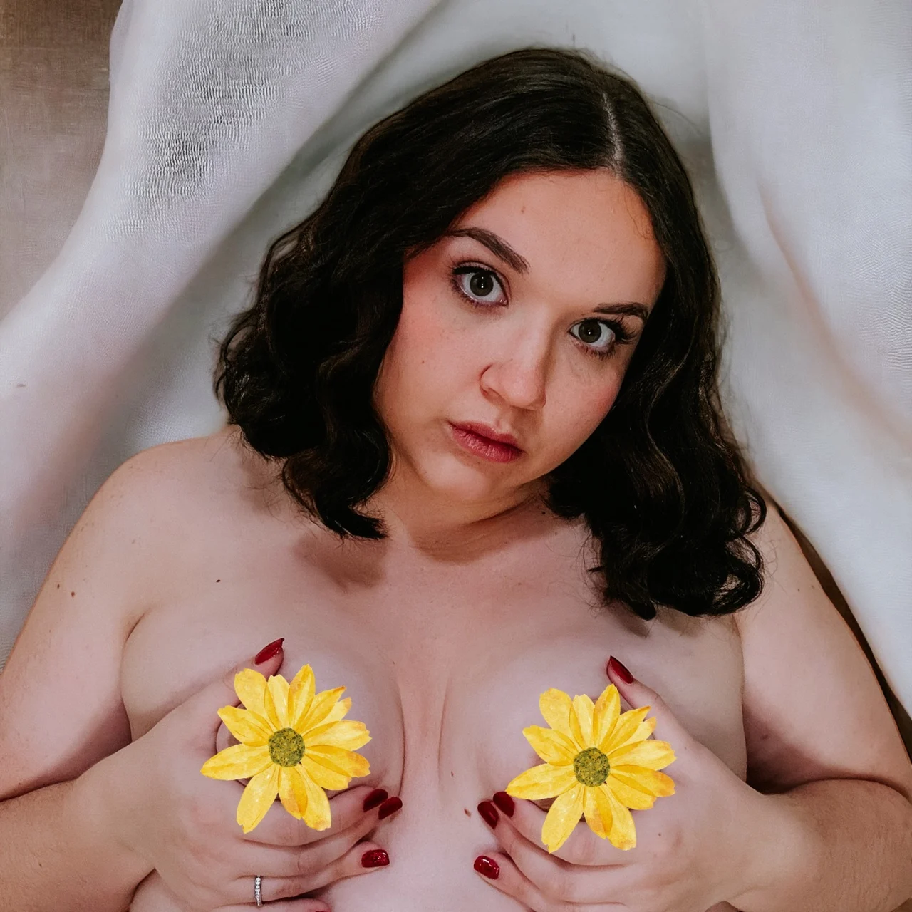 Mama Milkies - OnlyFans model