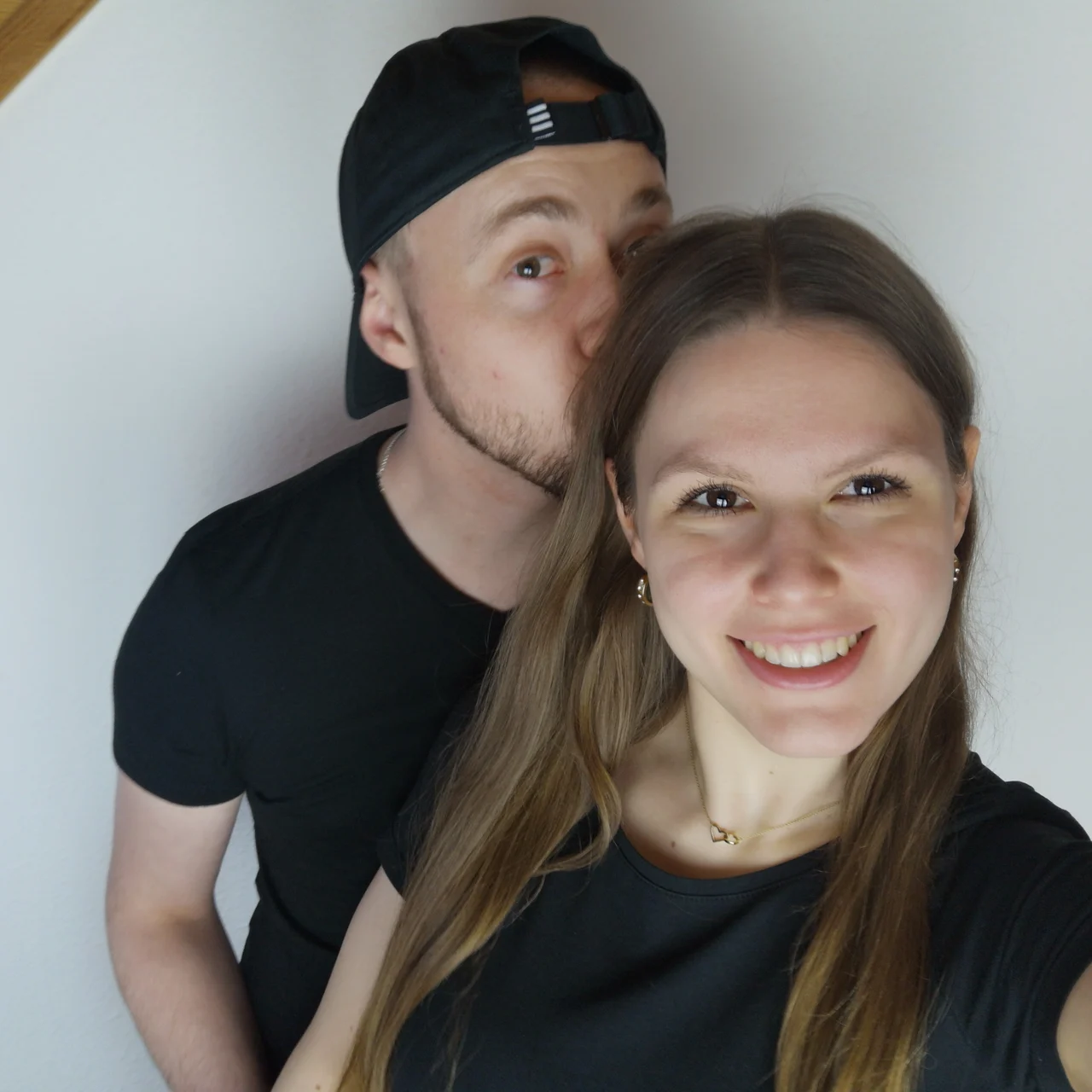 mana310 - OnlyFans model