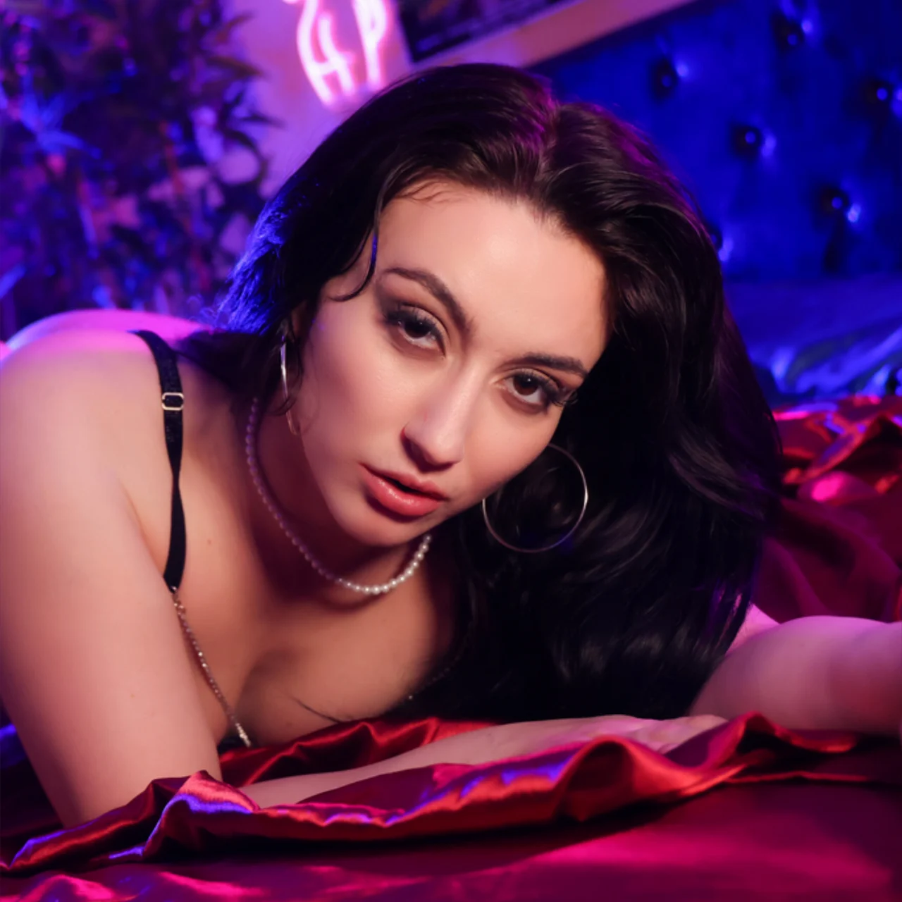 Mandy Muse - OnlyFans model