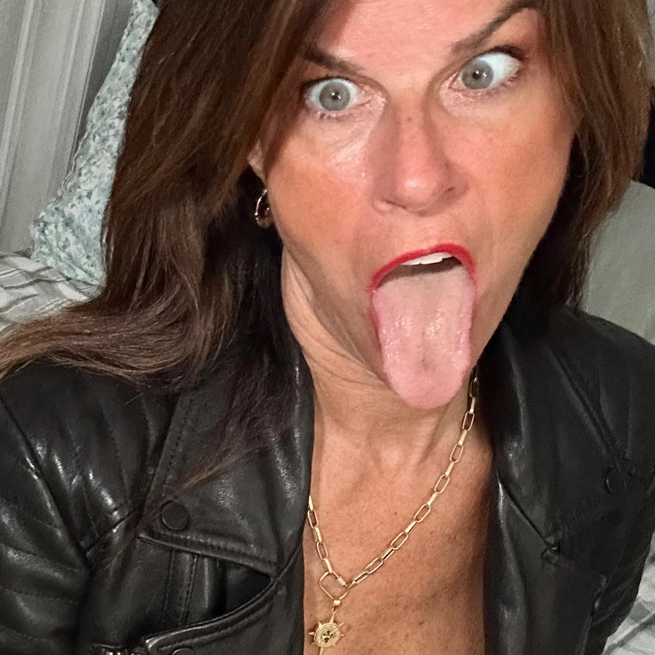 Mary Burke - OnlyFans model