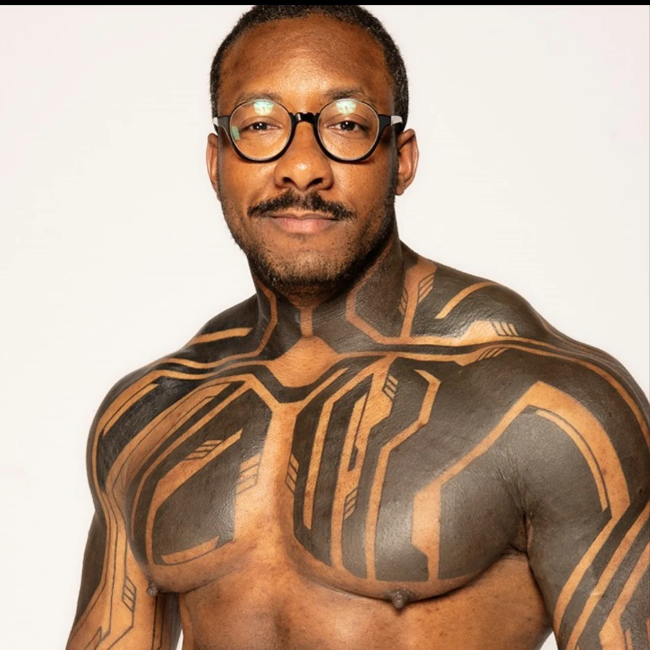 massively_modefree - OnlyFans model