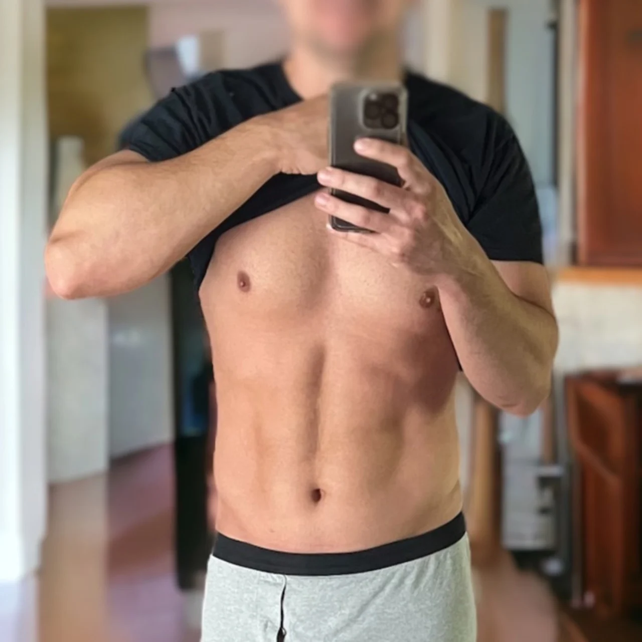 mcflyin69 - OnlyFans model