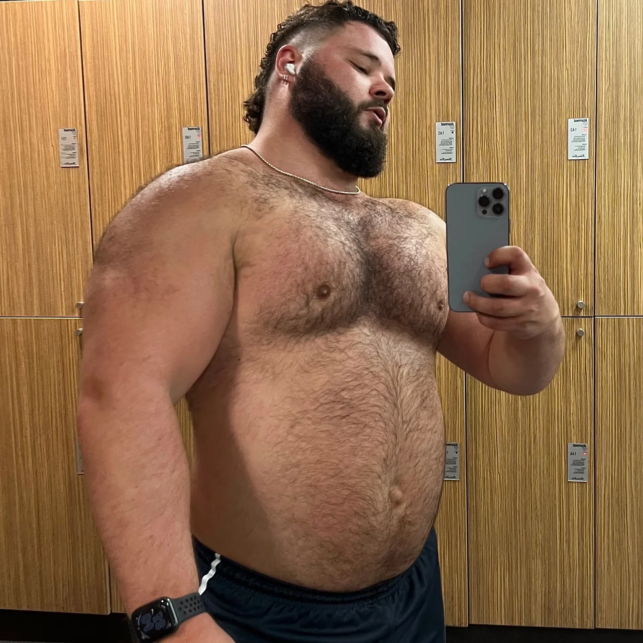 MEATYHENRI - OnlyFans model