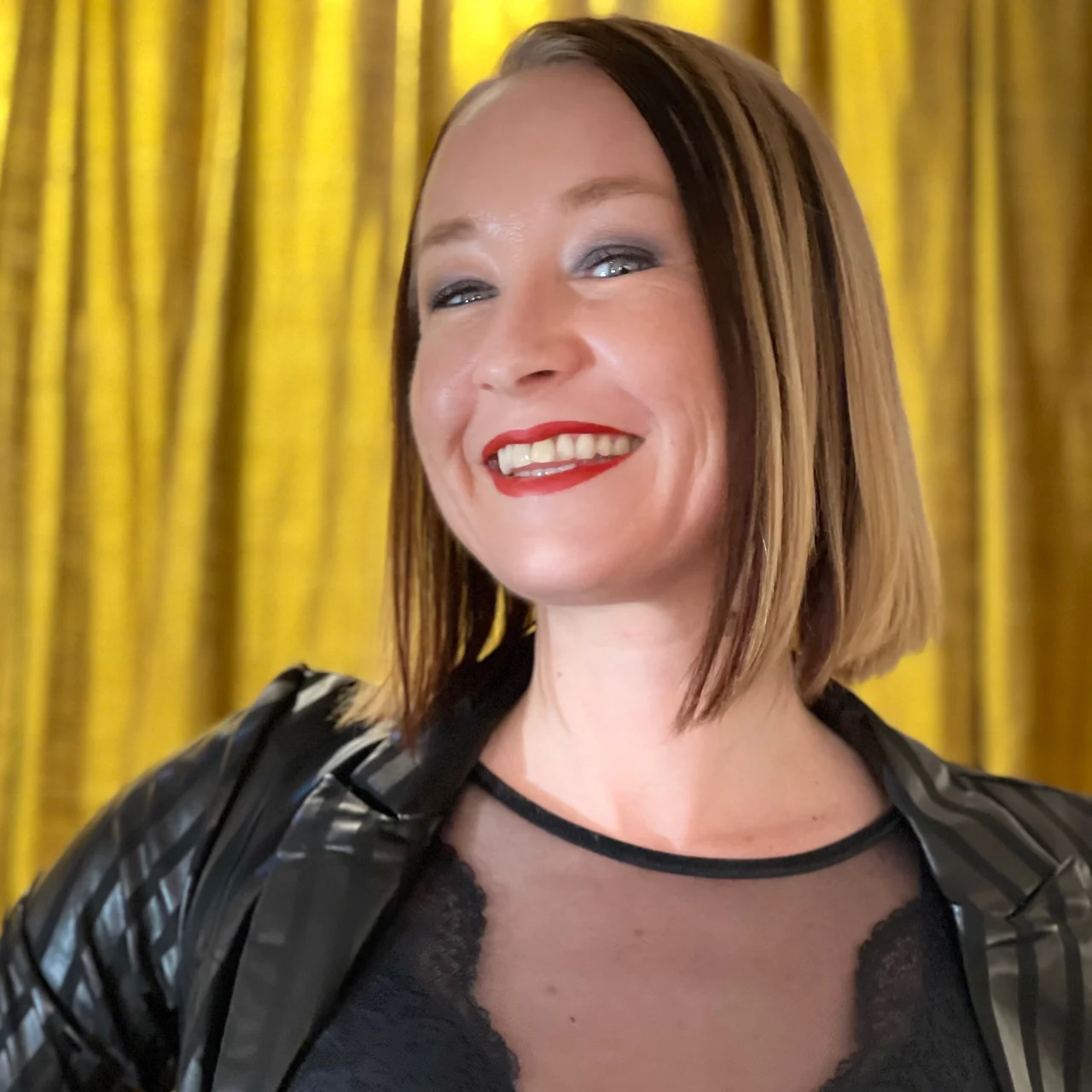 MistressNoir - OnlyFans model