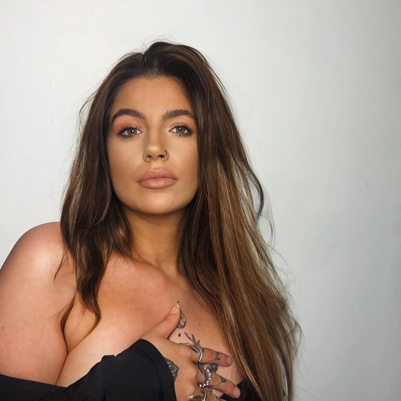 Megann22 - OnlyFans model