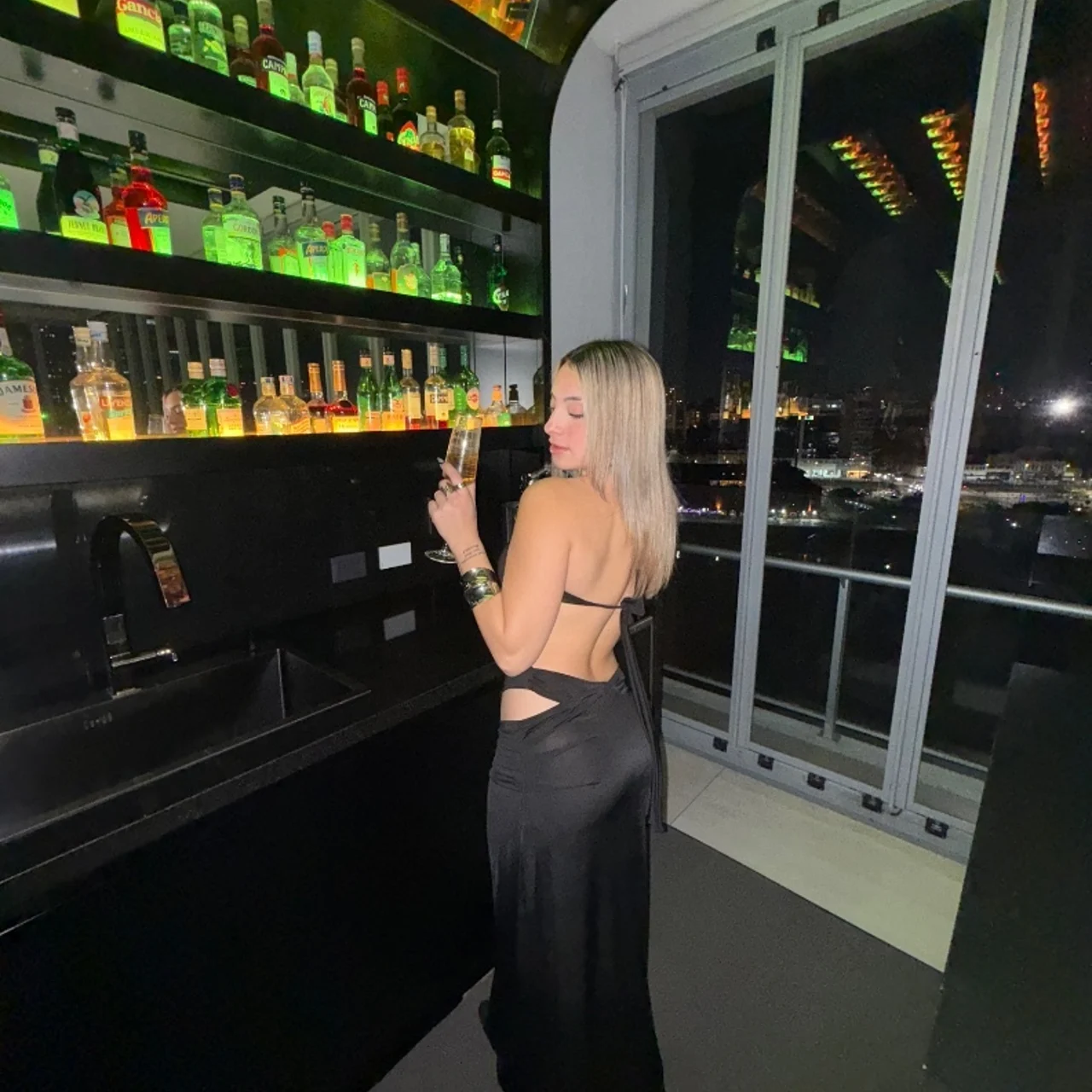 Mel - OnlyFans model