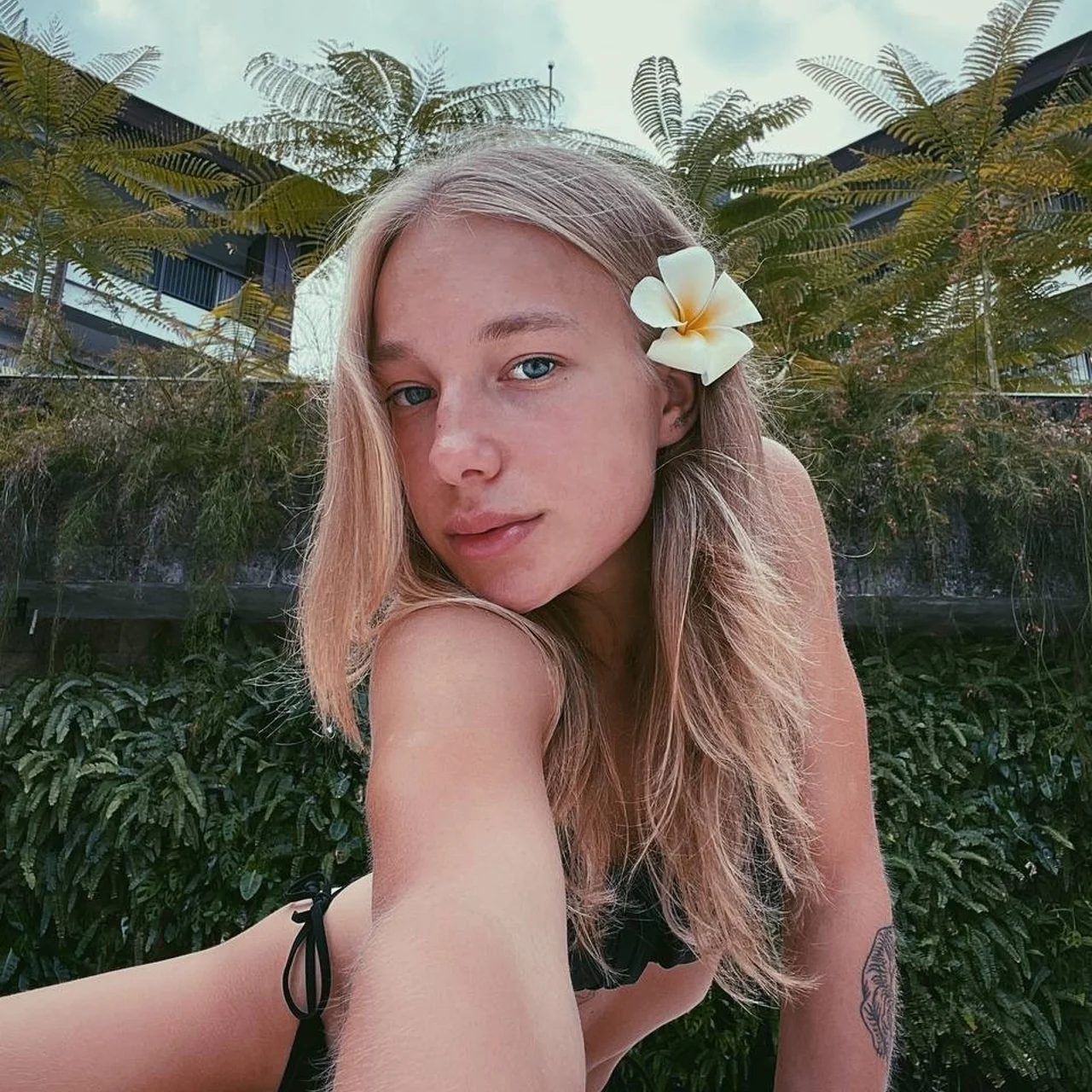 Masha Mermaid🧜‍♀️ - OnlyFans model