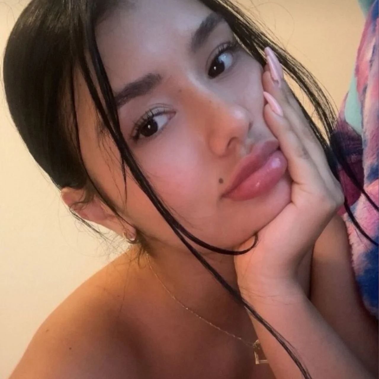 ๐๐ฎ๐๐๐ถ๐ฒ - OnlyFans model