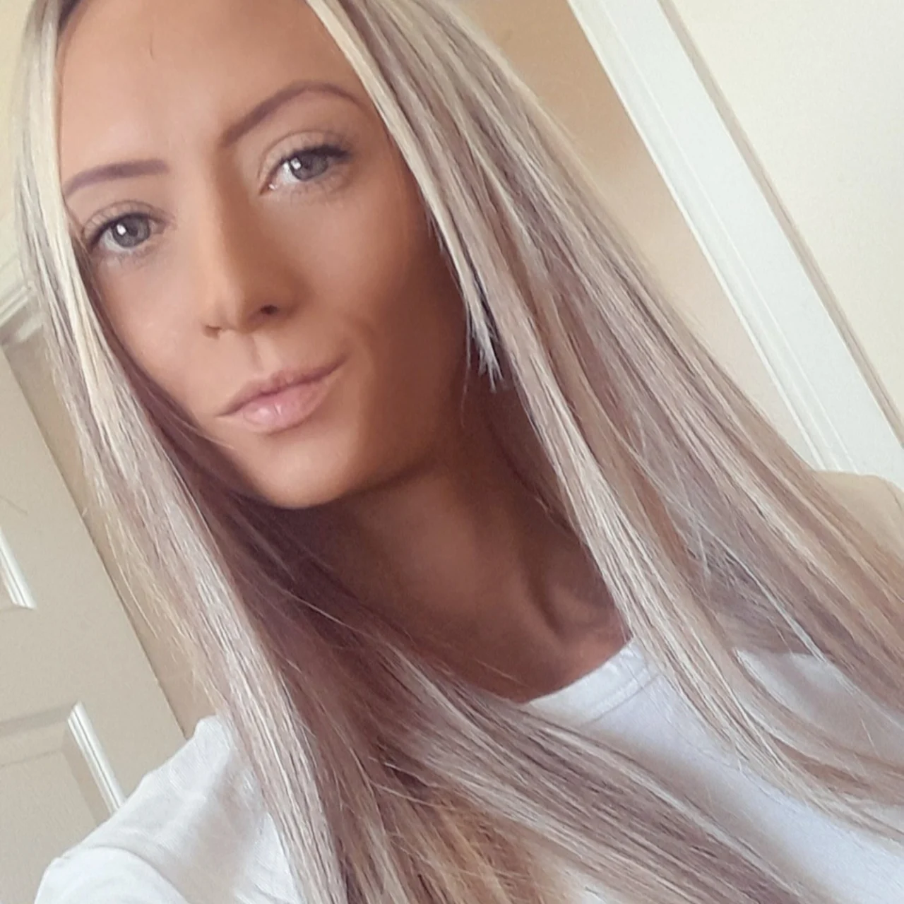 Emma Parker - OnlyFans model
