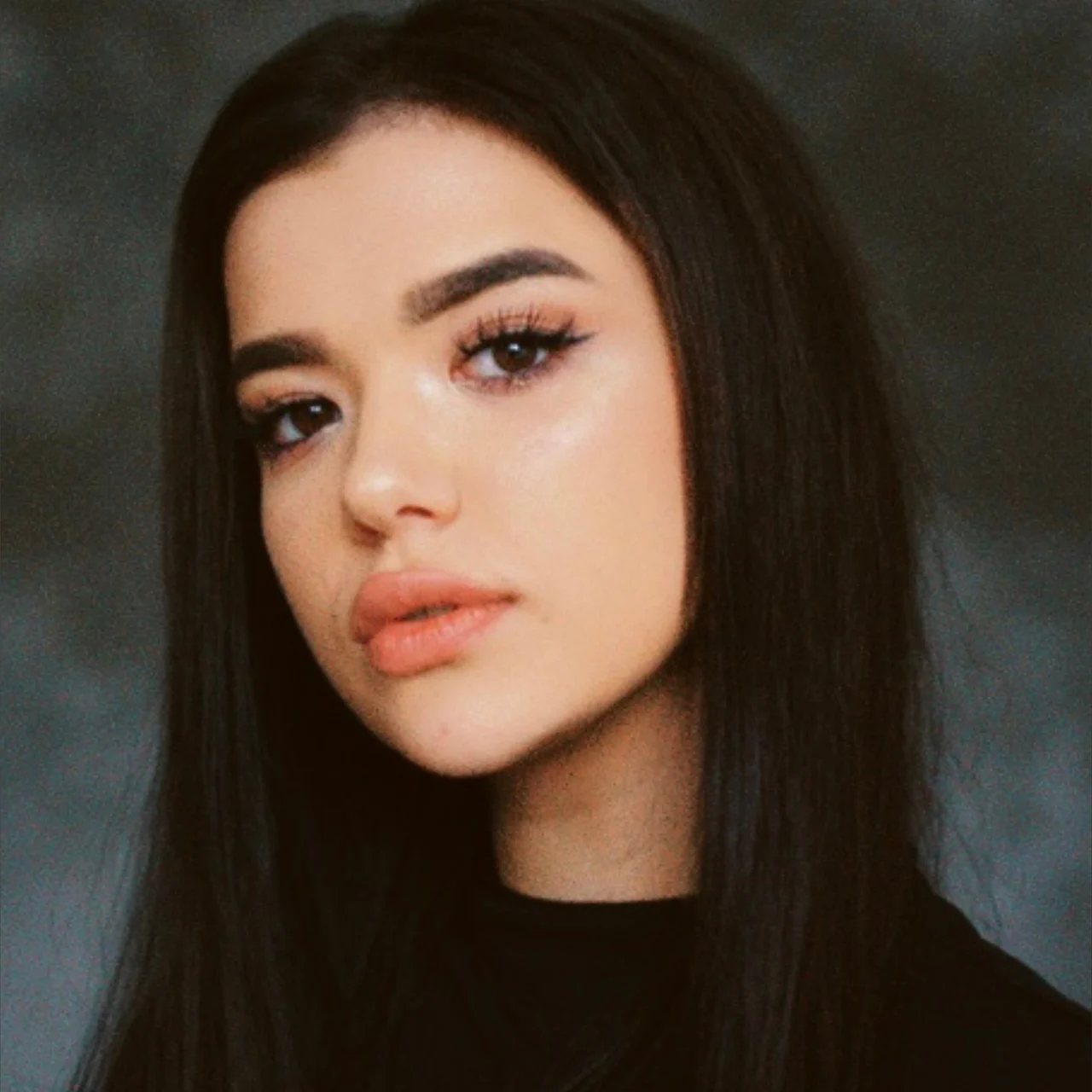 Mia Moor - OnlyFans model