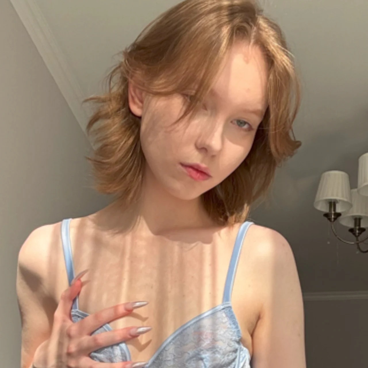 Mia White - OnlyFans model