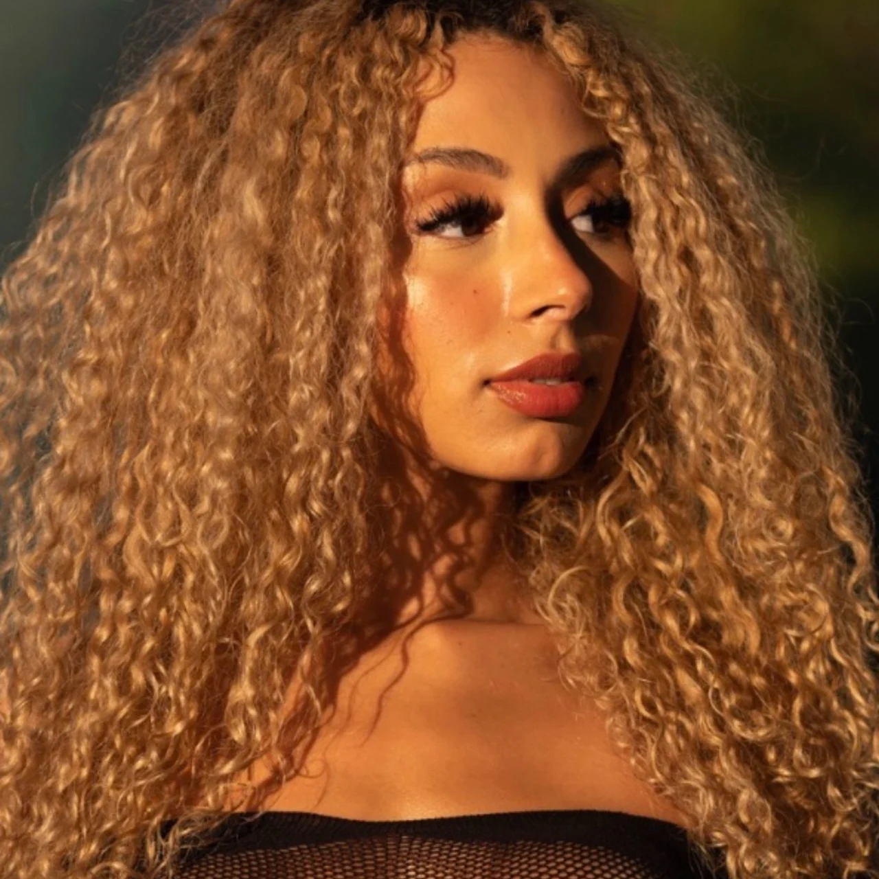 Mia Sorety - OnlyFans model