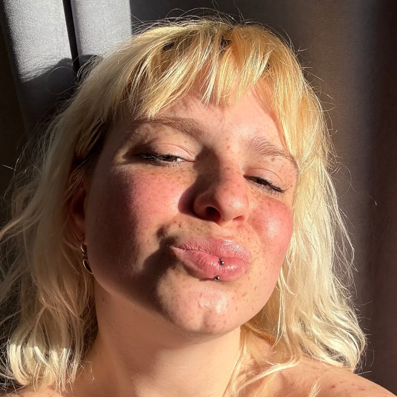 Misha - OnlyFans model