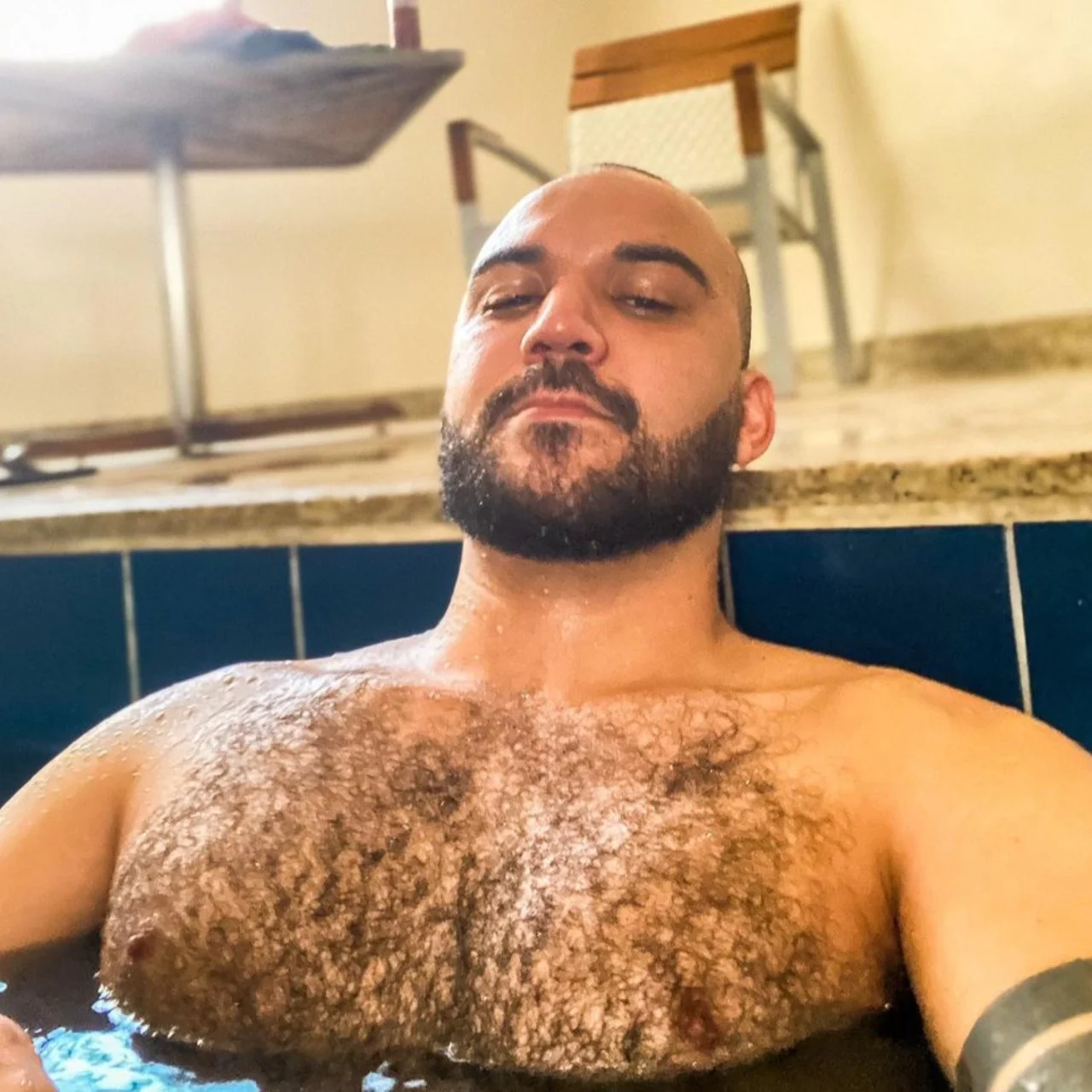 Mineiro BH - OnlyFans model