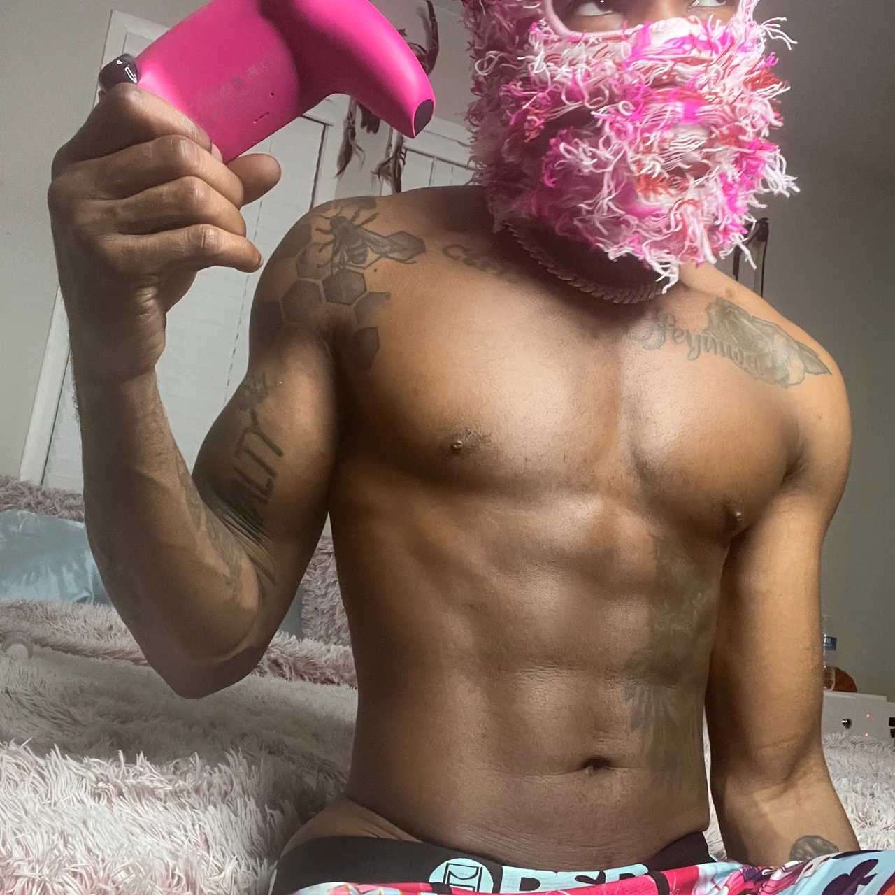 Misfitt Boys👾🎮 - OnlyFans model