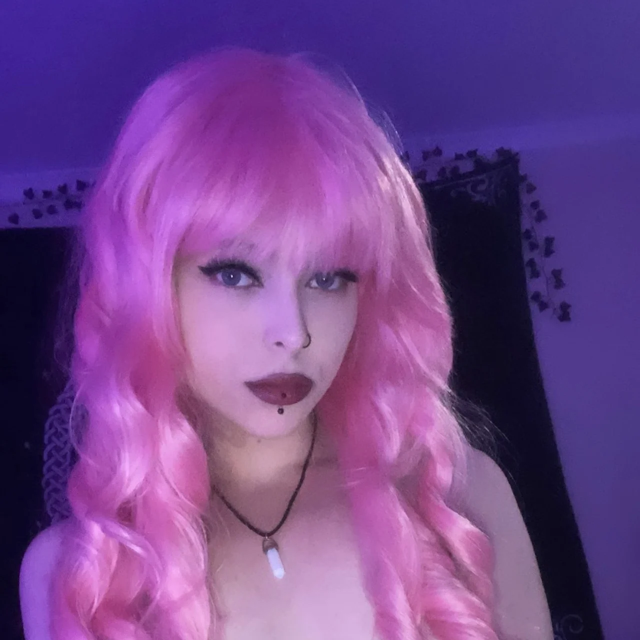 Alice - OnlyFans model