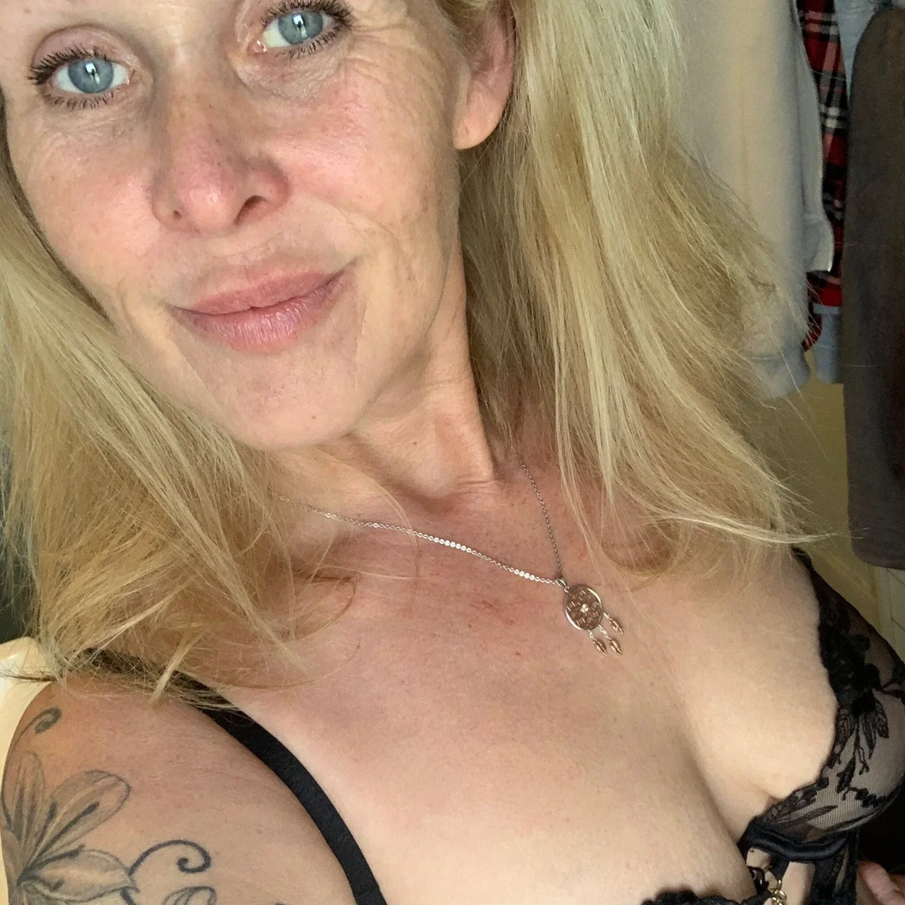 @missmirka - OnlyFans model