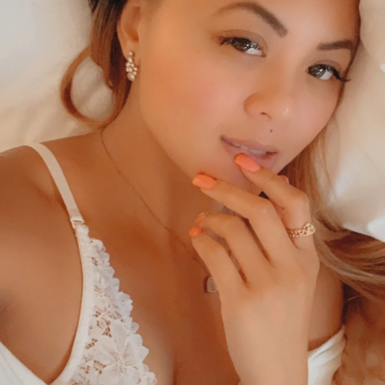 Mfc nana - OnlyFans model