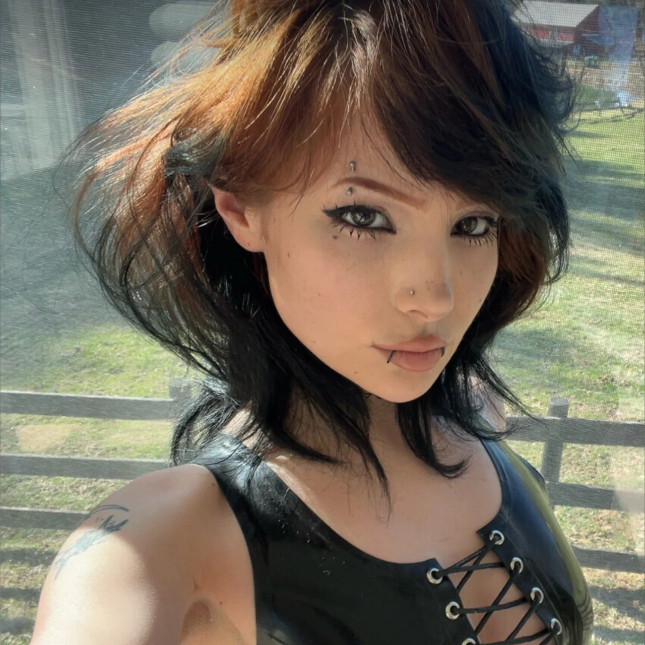 nikki <3 - OnlyFans model