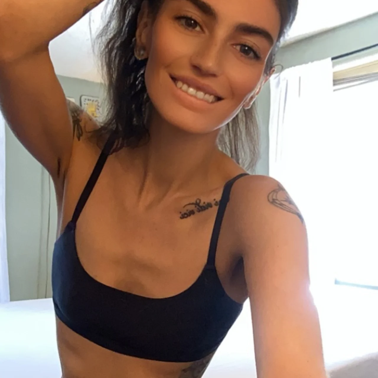 Scarlet Rose ๐น - OnlyFans model