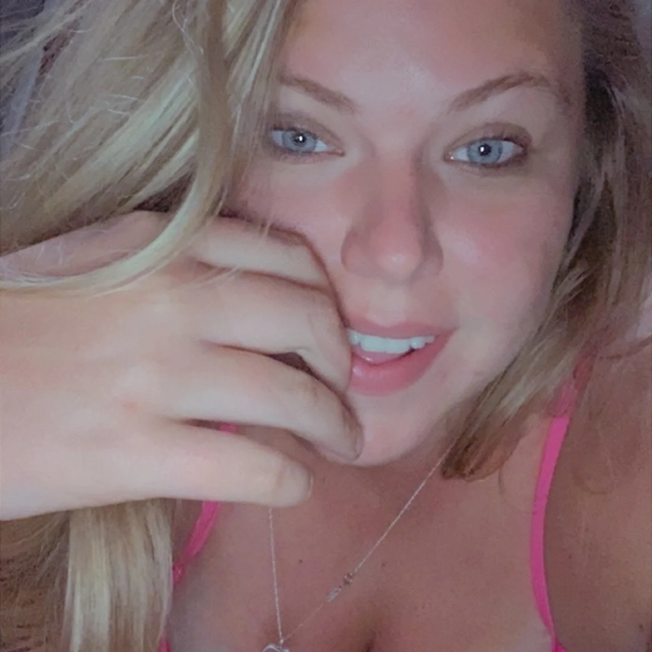 Miss D - OnlyFans model