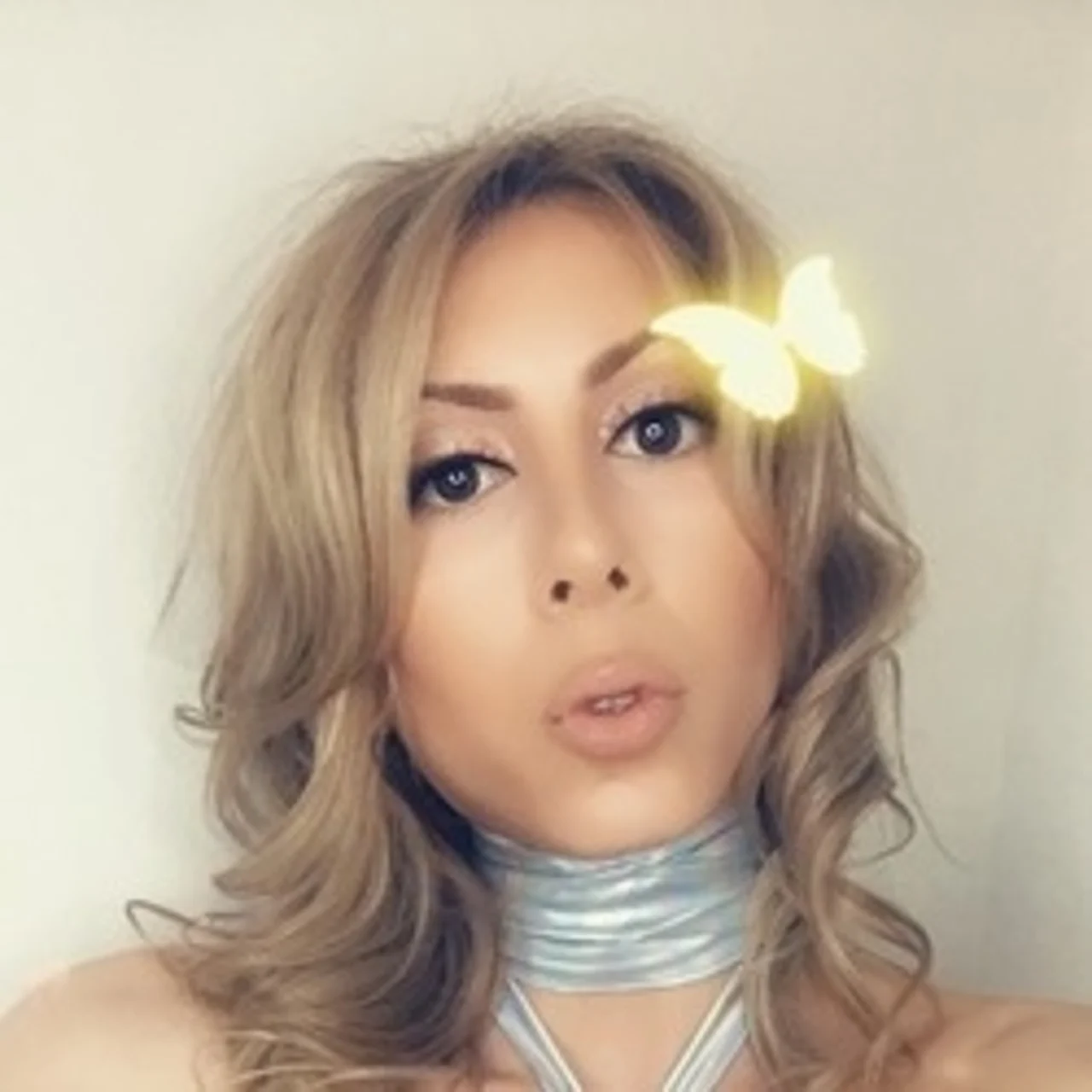 Misstsveronika - OnlyFans model