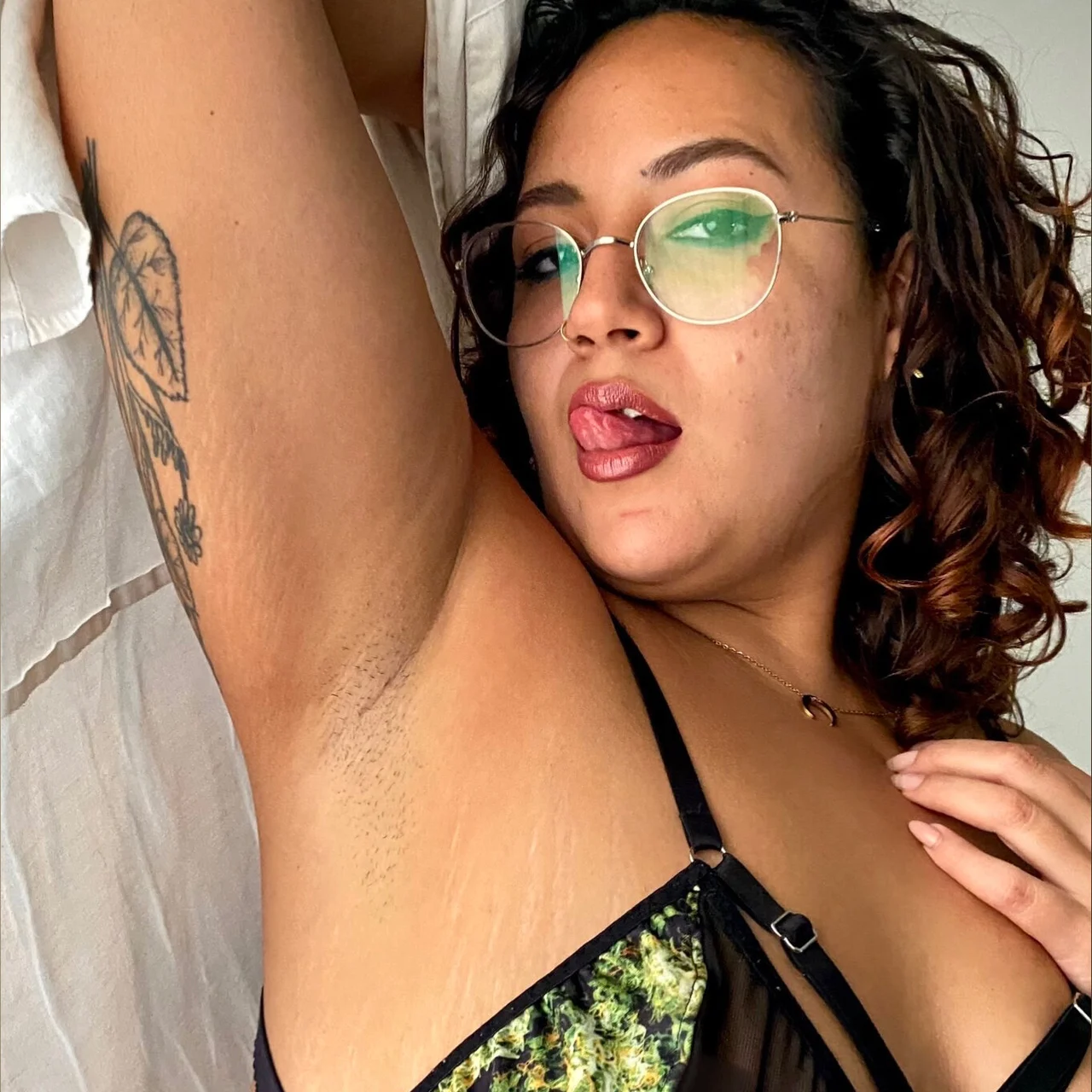 Aye , Latin goddess 🍑✨ - OnlyFans model