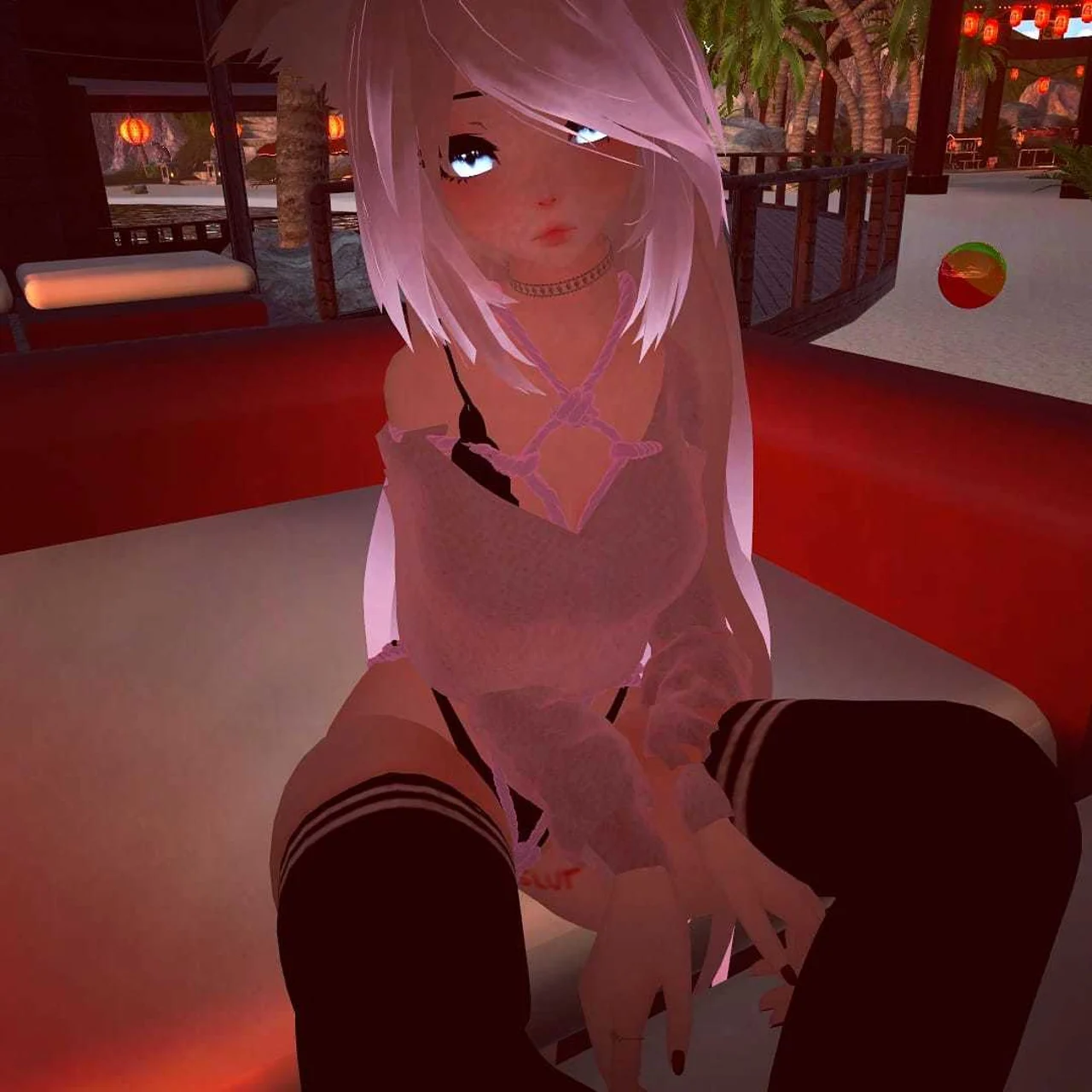 MissyBlankVR - OnlyFans model