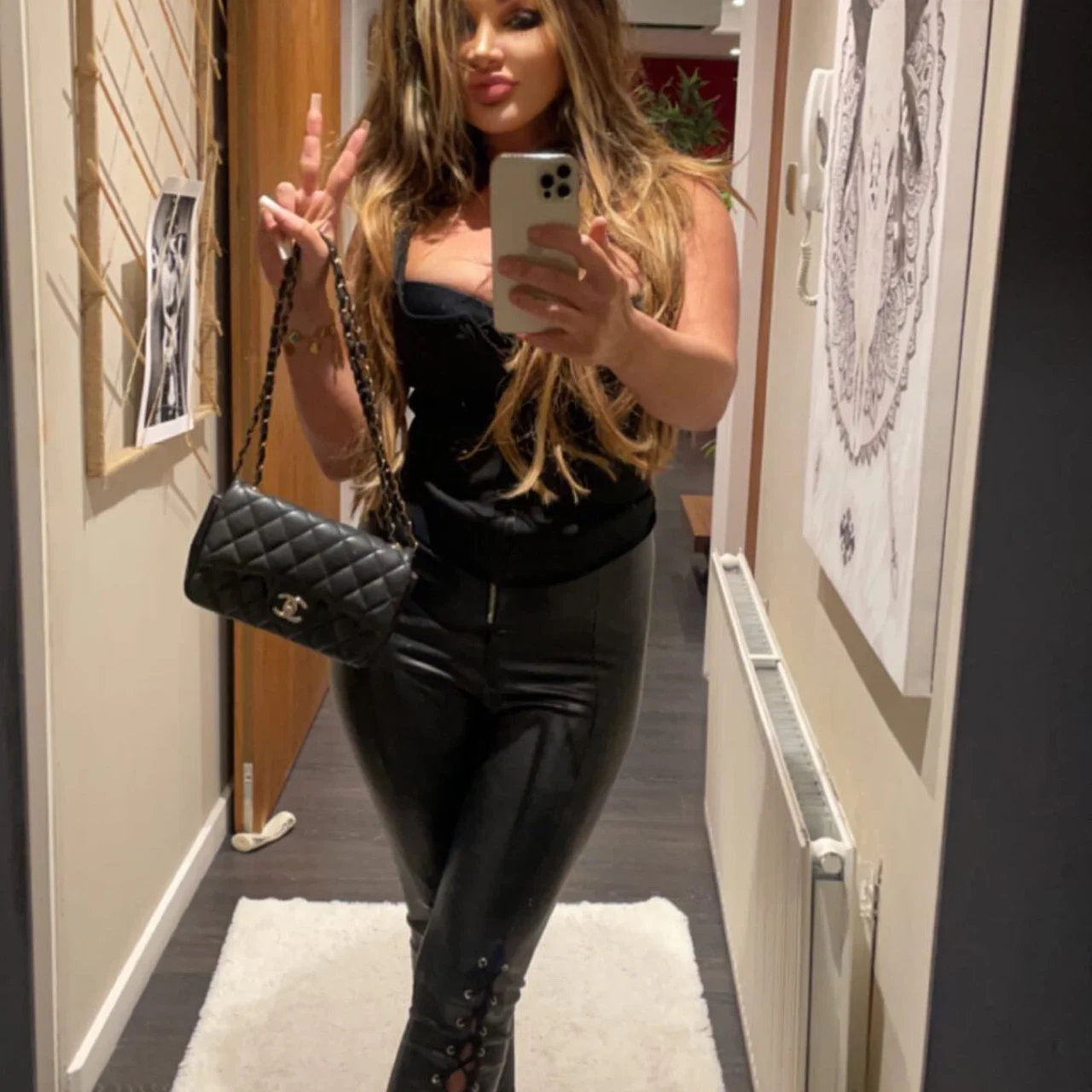 💦MissMonique💦 - OnlyFans model