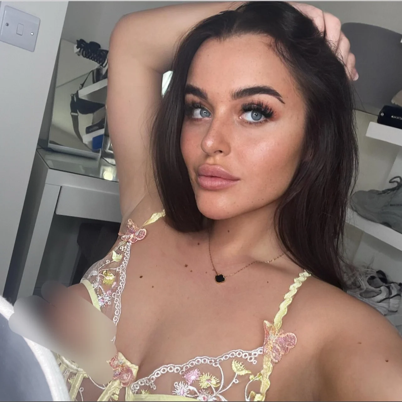 MIYA - OnlyFans model