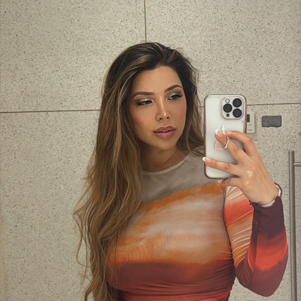 MizzEllaa VIP - OnlyFans model