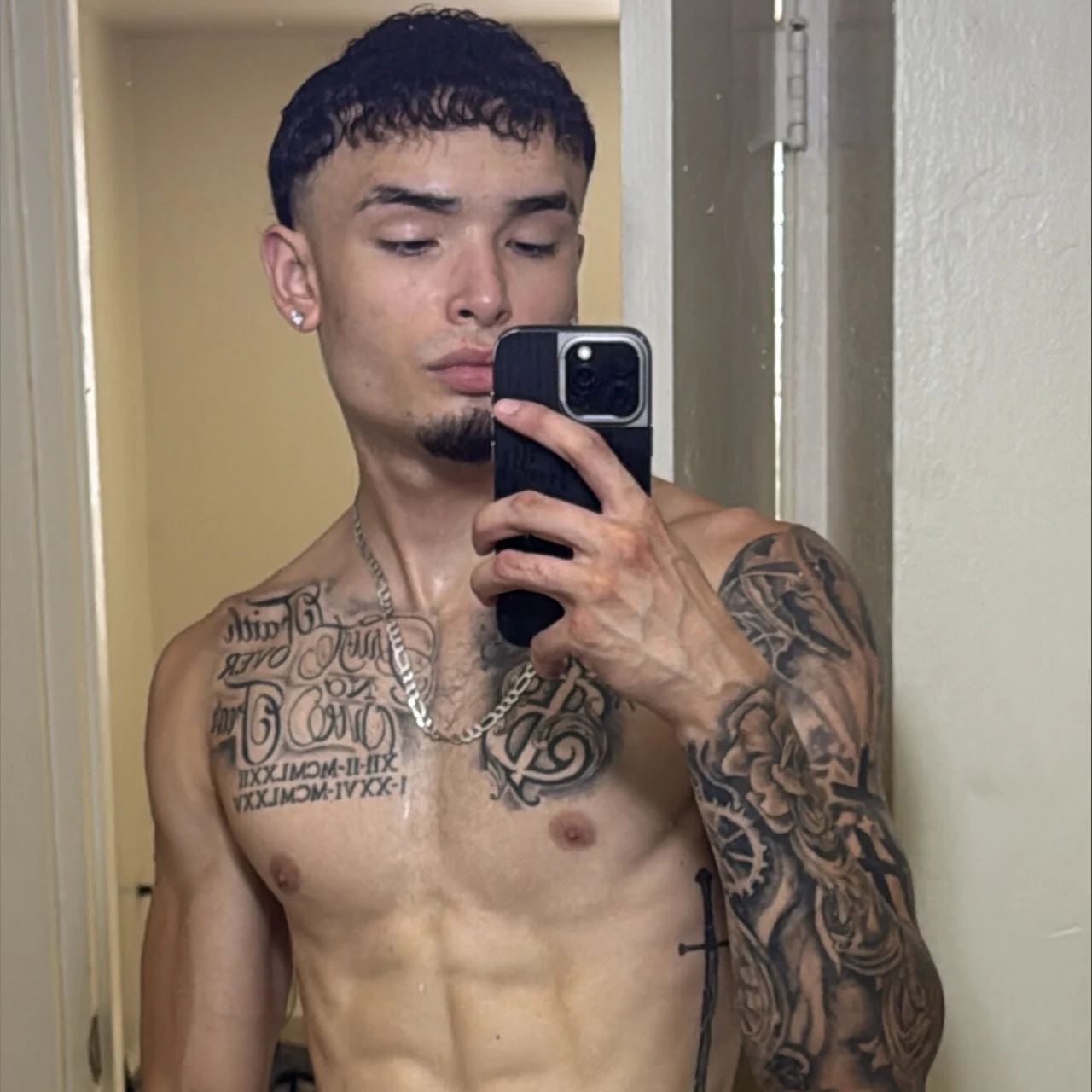 Mmoovie7k - OnlyFans model