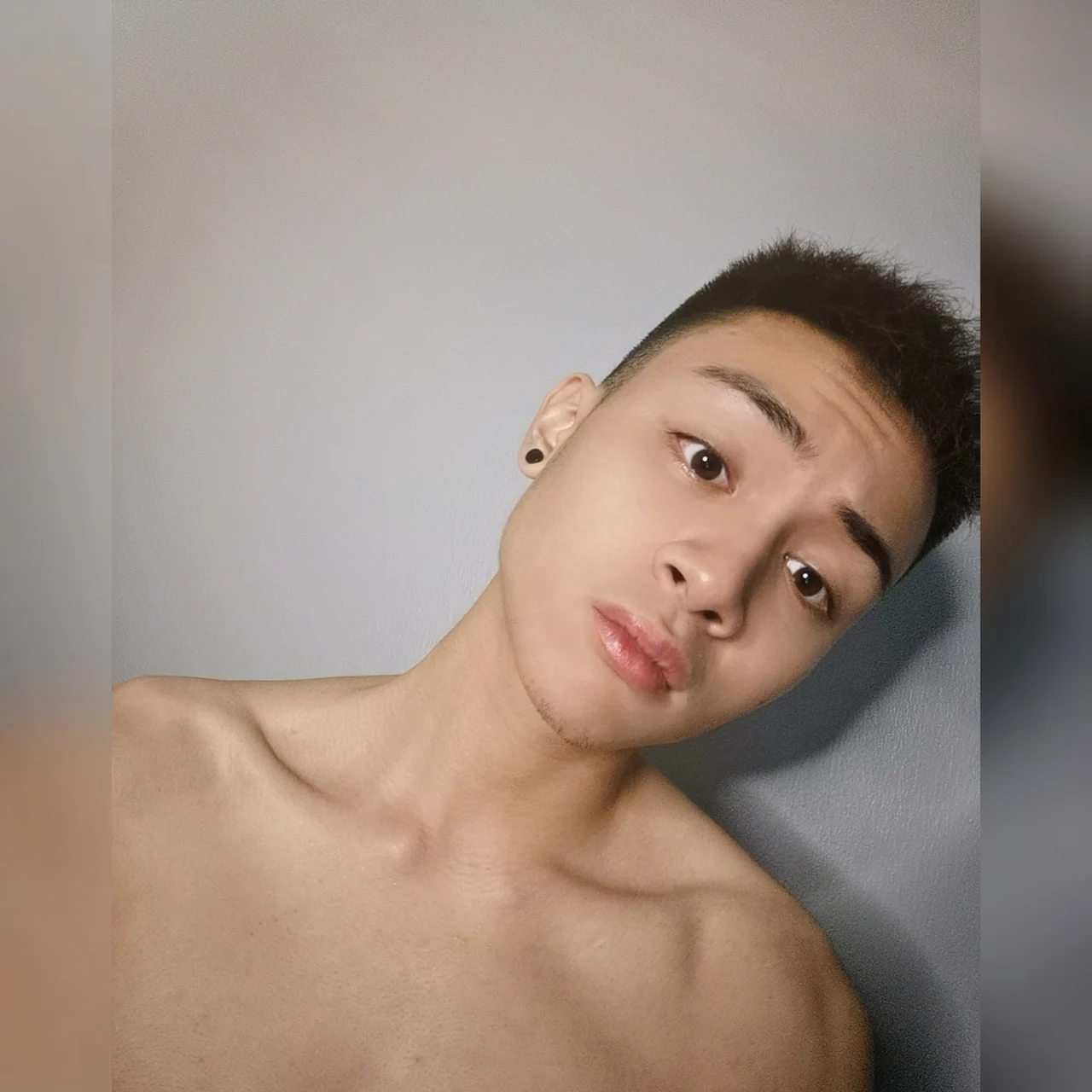 Mr.Ouch - OnlyFans model