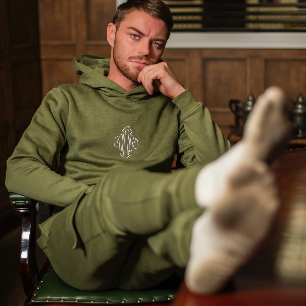 Mrgrey_DOM - OnlyFans model