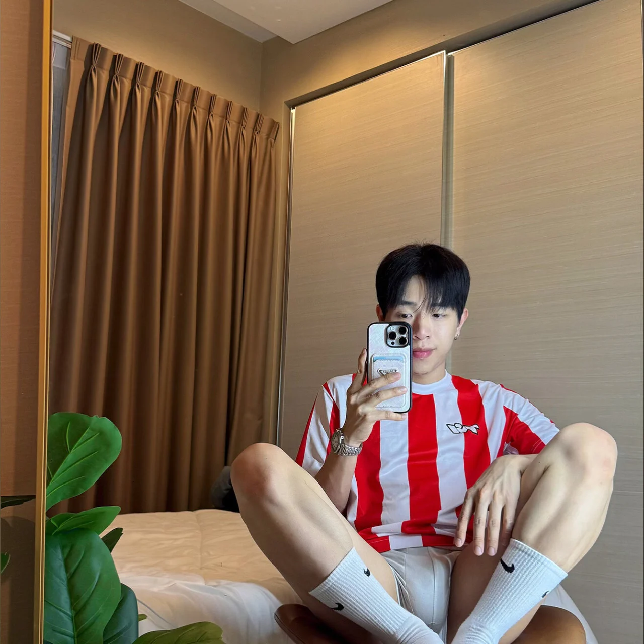 Mrkitcatx - OnlyFans model