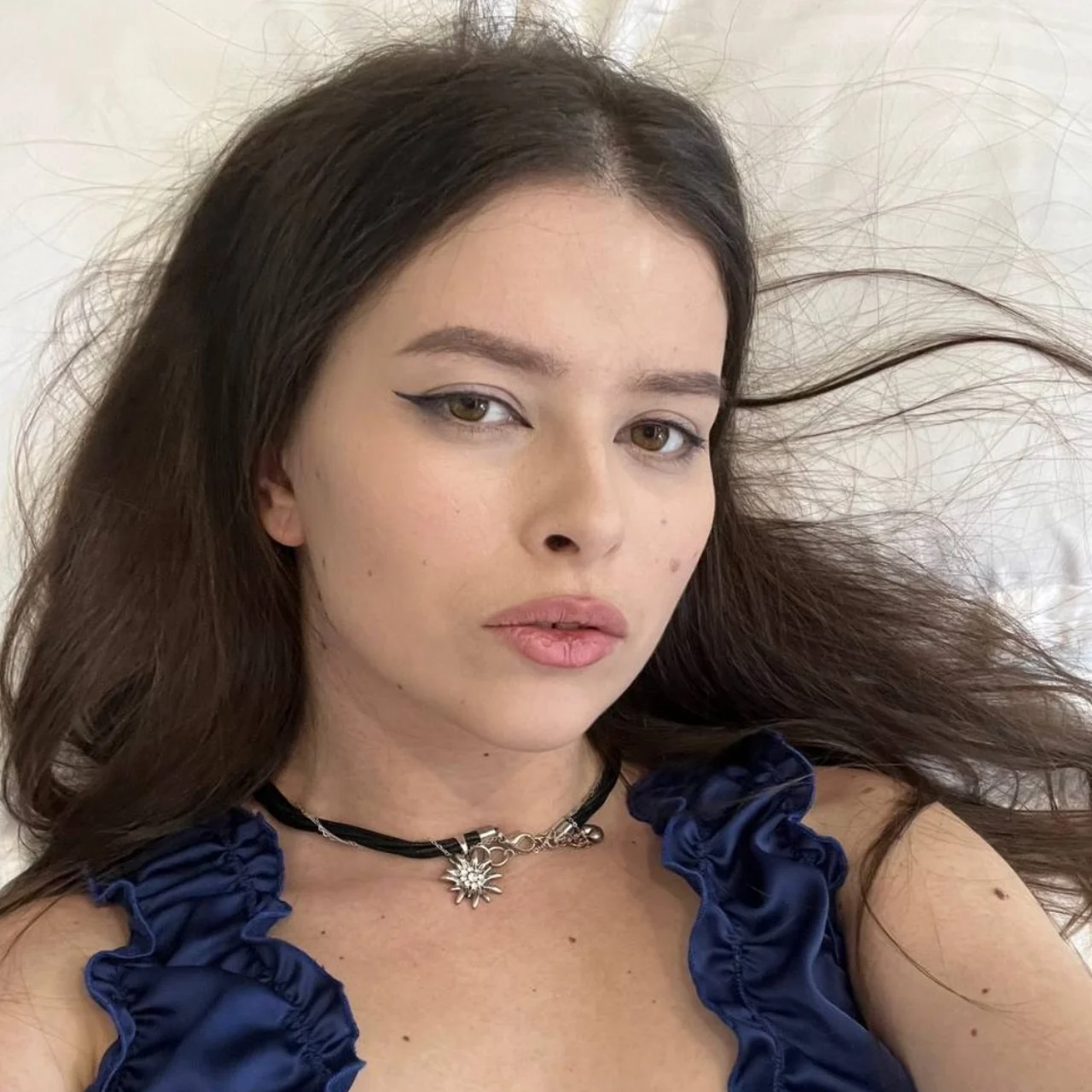 Rina Gold 💠 - OnlyFans model