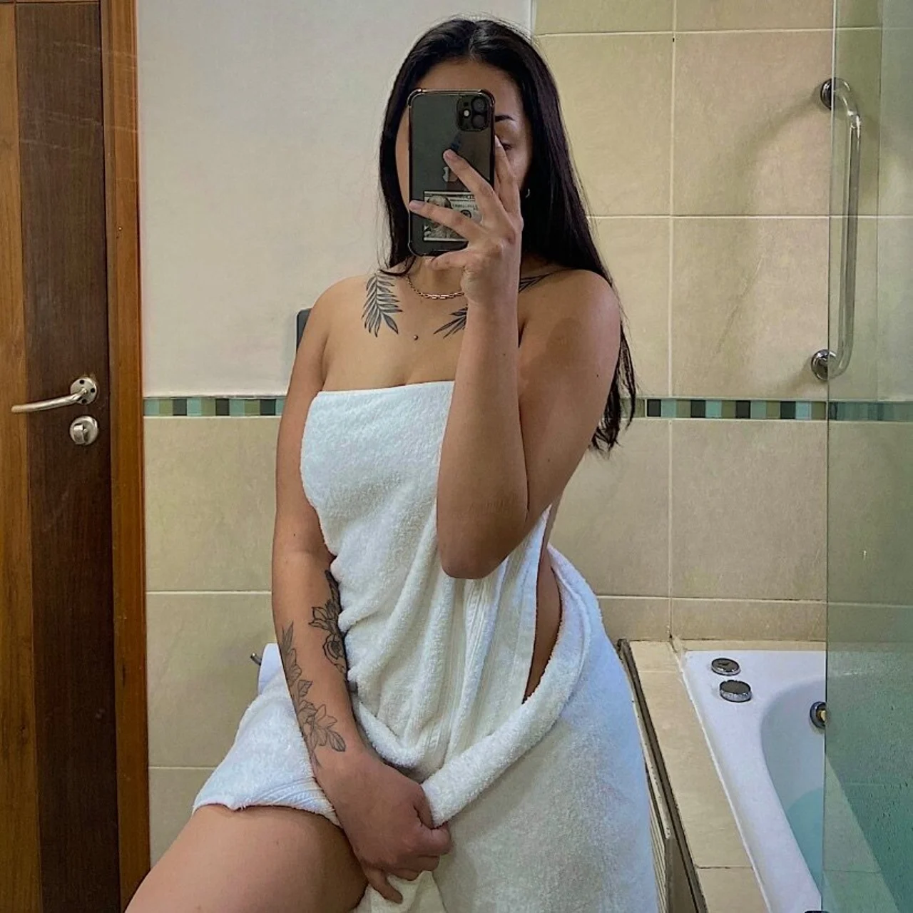 𝑰𝑽𝑰 - 𝑩𝒂𝒃𝒚 𝑺𝒑𝒍𝒂𝒔𝒉💦 - OnlyFans model