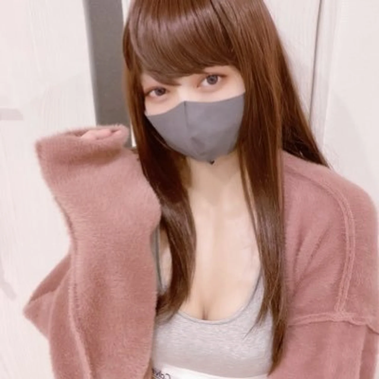 Nora Natsuki - OnlyFans model