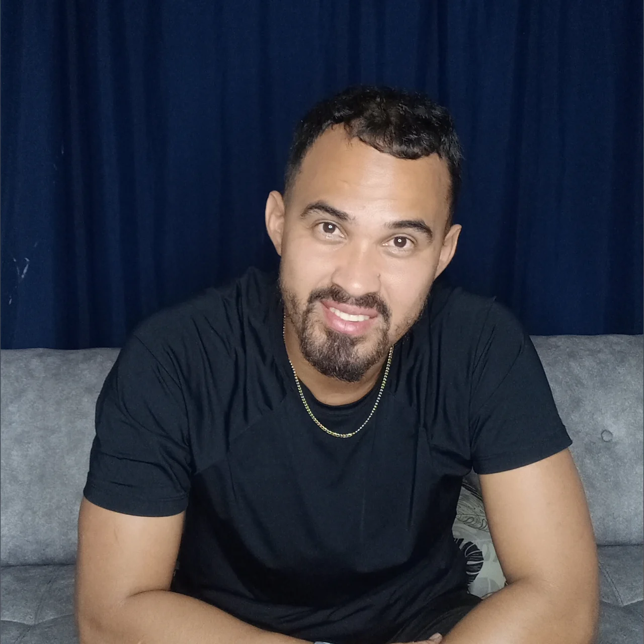 Miguel Marriott 24cm 🍆😈 - OnlyFans model