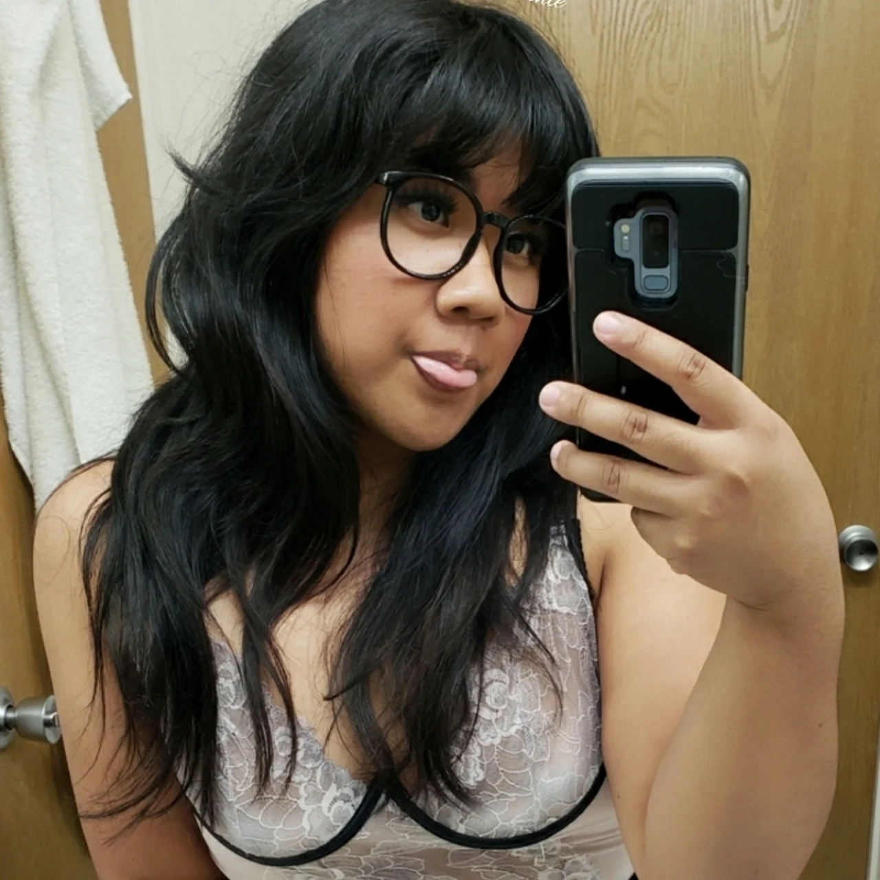 🌺Aloha Nelly🌺 (FREE) - OnlyFans model