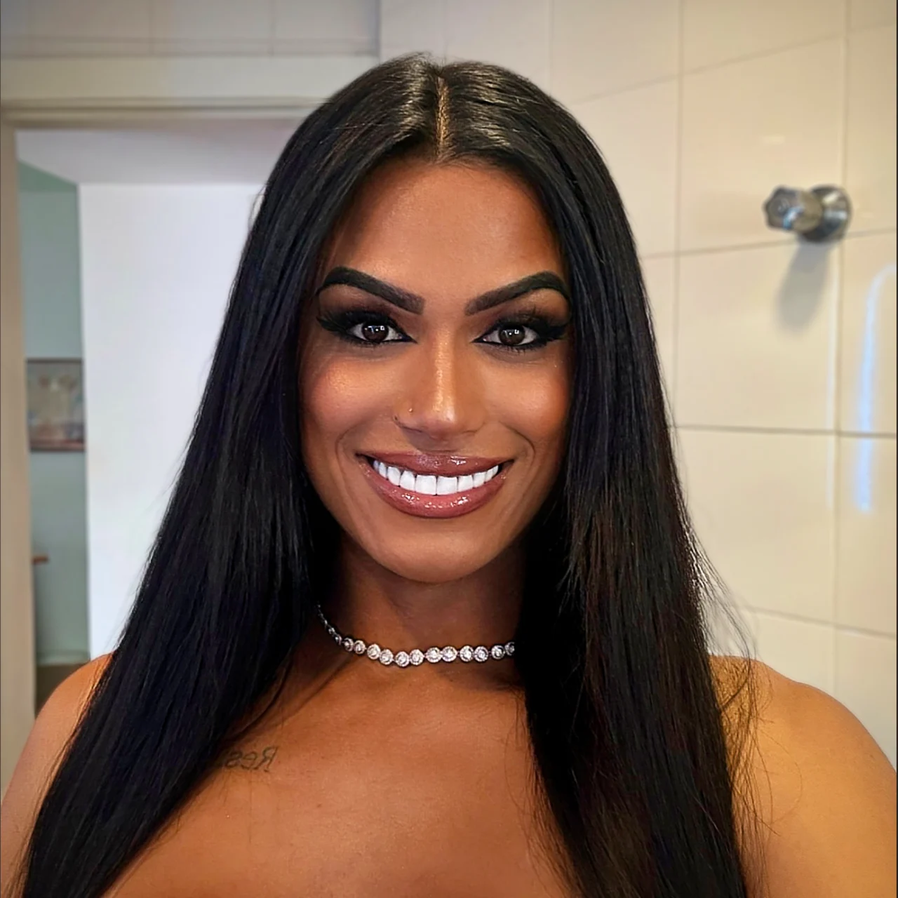 Nicolle Laís - OnlyFans model