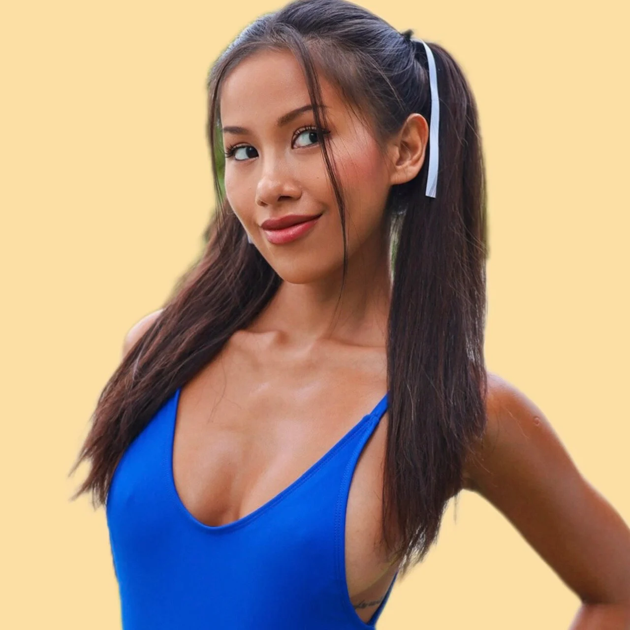 Ninacola TV - OnlyFans model