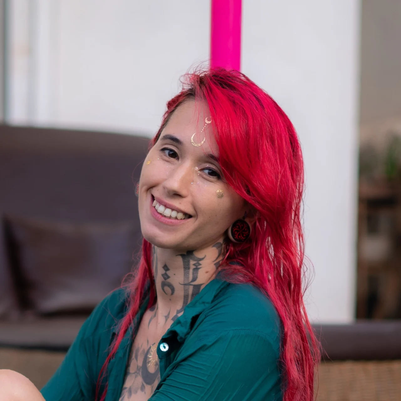 Nora Redmain - OnlyFans model