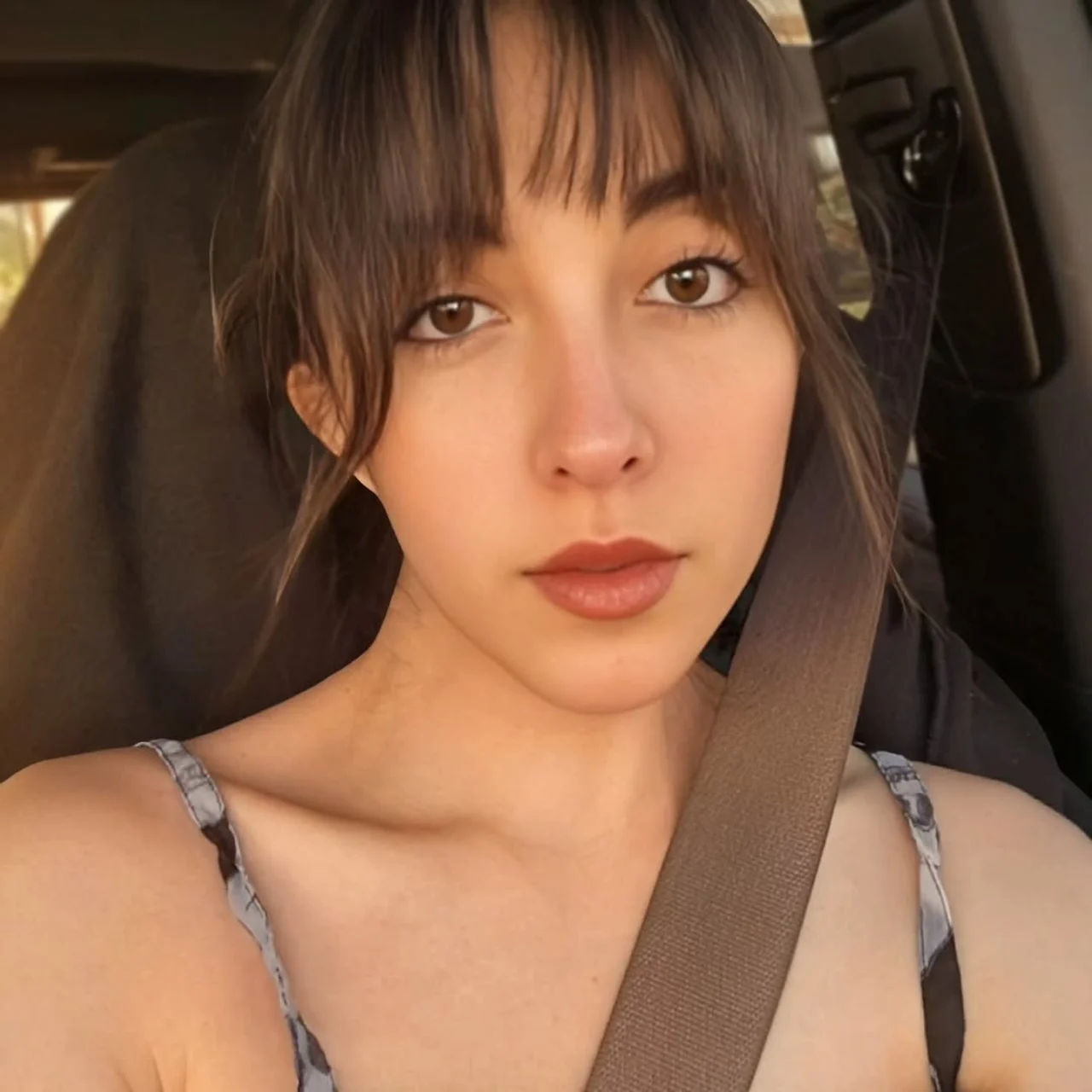 Yennefer - OnlyFans model