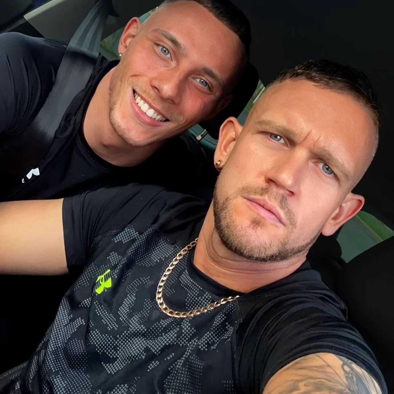 𝗡𝗼𝗿𝘁𝗵𝗪𝗲𝘀𝘁𝗖𝗵𝗮𝘃𝘀 💦 - OnlyFans model