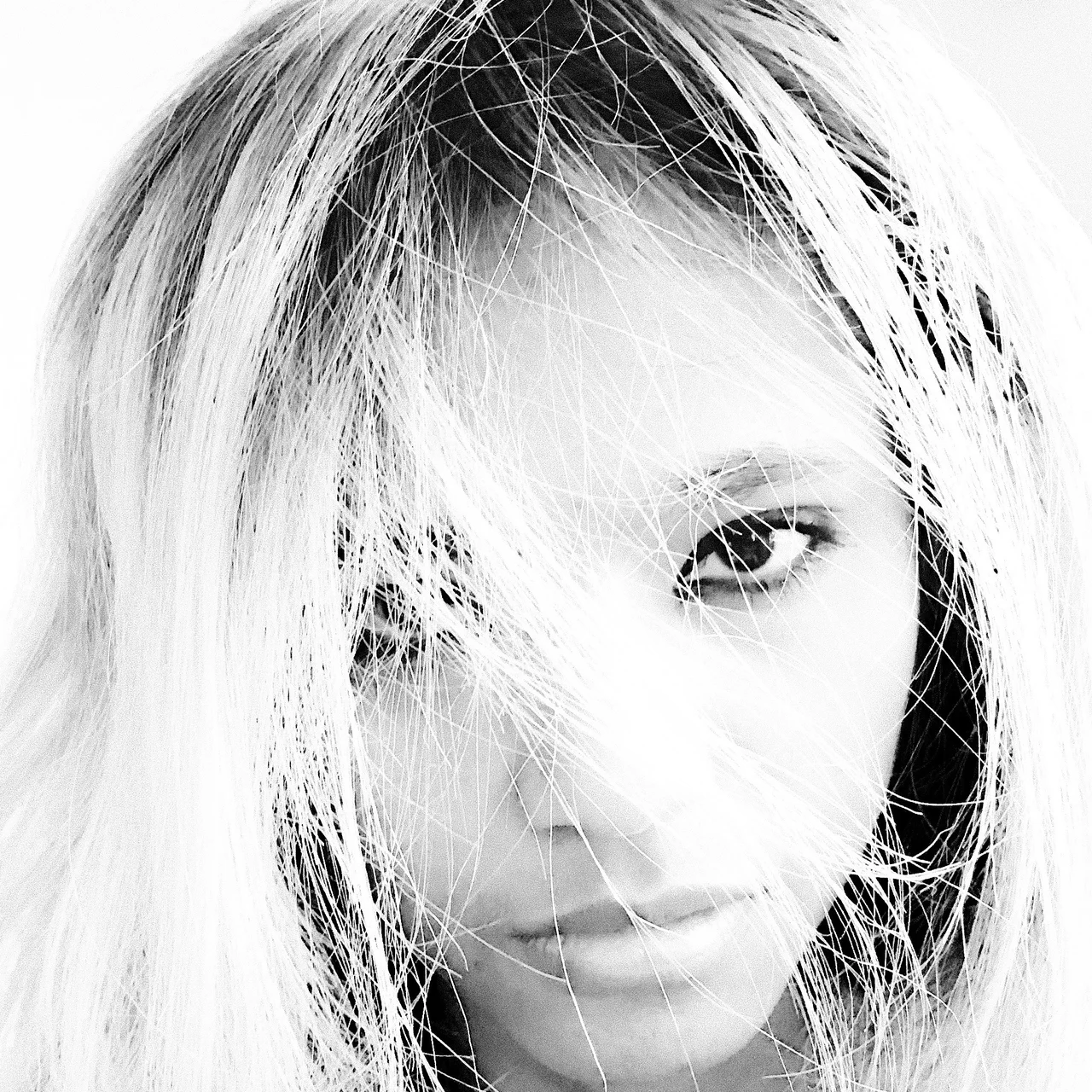 Nota Mu - OnlyFans model