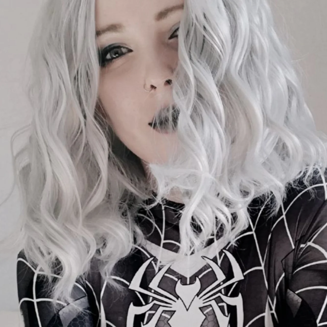 Nymroeth Suicide - OnlyFans model