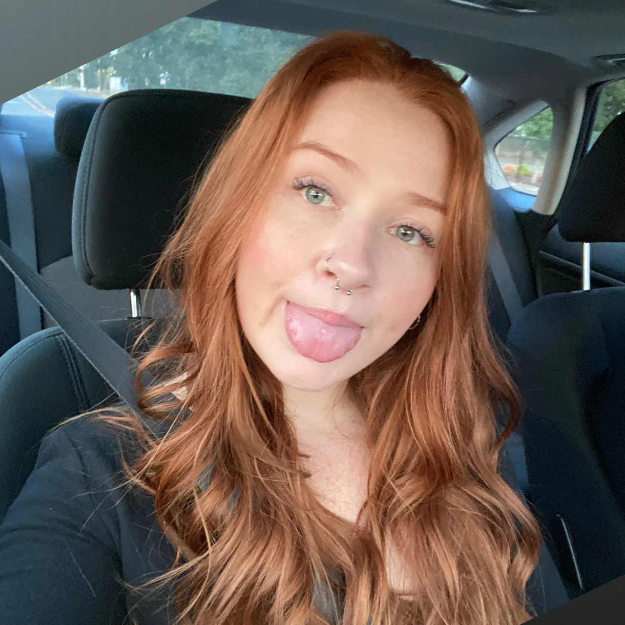 Olivia Lights - OnlyFans model