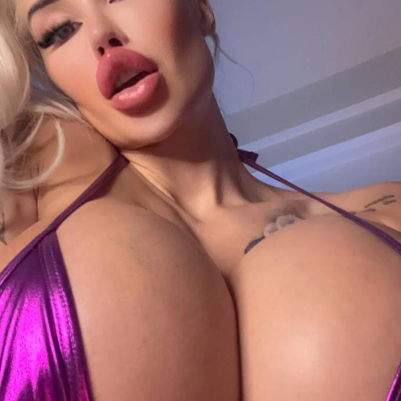 ๐ซ๐ซ๐ซ๐ ๐๐๐ ๐๐ข ๐ง๐๐ง๐ฆ โ ๐ฃ๐จ๐ ๐ฃ ๐ ๐ ๐ซฆ - OnlyFans model