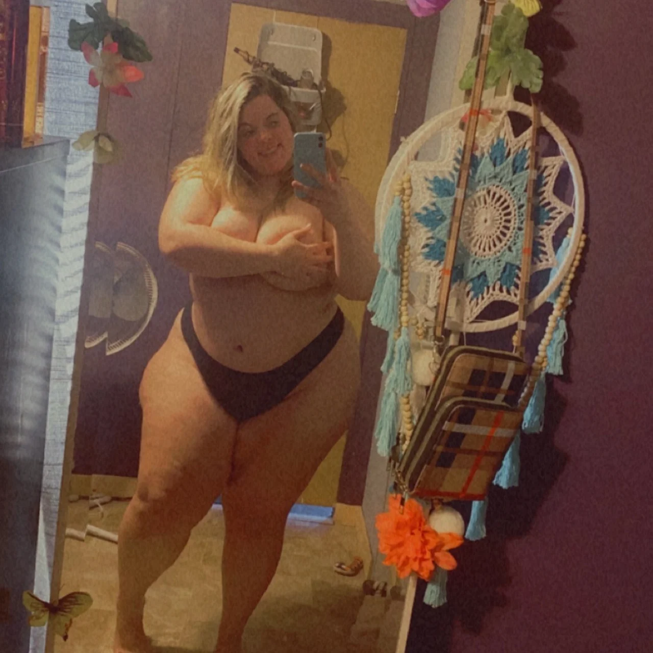 Sunny Breean 🥶❄️ - OnlyFans model